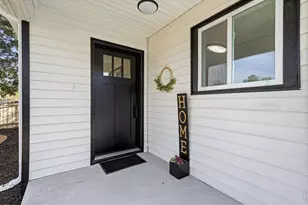 3604 Empire St, Evans, CO 80620 - Photo 4