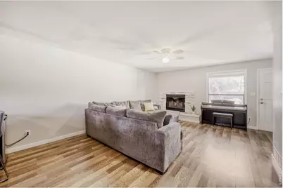 1109 8th St, Golden, CO 80401 - Photo 4