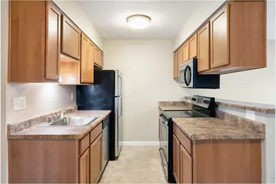 695 Manhattan Dr #5, Boulder, CO 80303 - Photo 4