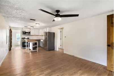 1041 Pratt St, Longmont, CO 80501 - Photo 10