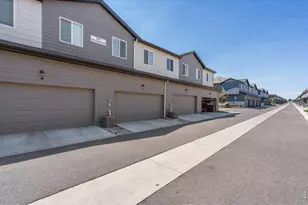 6607 4th St Rd, Greeley, CO 80634 - Photo 36