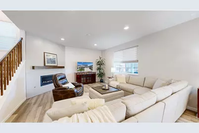 6465 Union Creek Dr, Loveland, CO 80538 - Photo 8