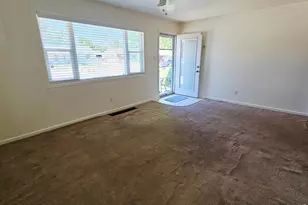 229 Logan St, Sterling, CO 80751 - Photo 4