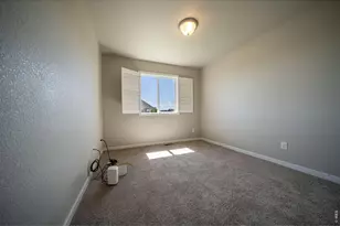 2402 Barela Dr, Berthoud, CO 80513 - Photo 22