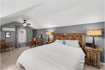 319 W 8th St, Loveland, CO 80537 - Photo 22