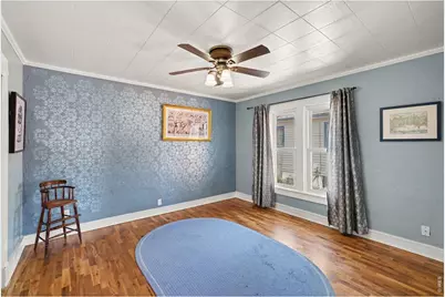 319 W 8th St, Loveland, CO 80537 - Photo 18