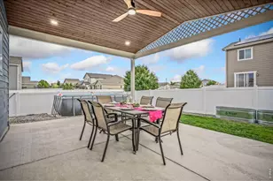 7001 Sumner St, Wellington, CO 80549 - Photo 4