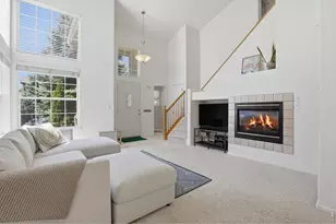 8814 S Field Ct, Littleton, CO 80128 - Photo 2