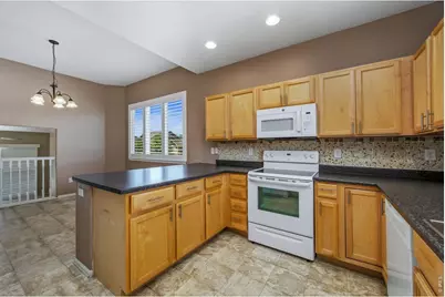 11431 Cherryvale St, Firestone, CO 80504 - Photo 8