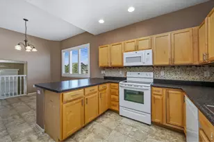 11431 Cherryvale St, Firestone, CO 80504 - Photo 8