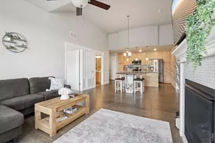 4612 Hahns Peak Dr, Loveland, CO 80538 - Photo 6