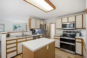 1807 Enfield St, Fort Collins, CO 80526 - Photo 12