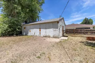 1225 Pleasant Acres Dr, Evans, CO 80620 - Photo 18