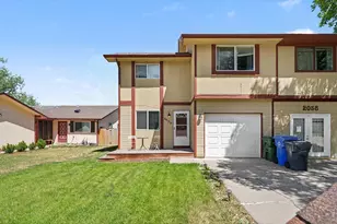 2056 S Colorado Ave, Loveland, CO 80537 - Photo 4
