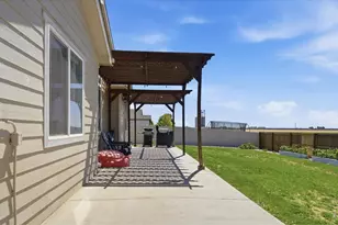 240 Bluegrass St, Eaton, CO 80615 - Photo 32