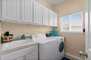 8588 W 93rd Ct, Broomfield, CO 80021 - Photo 26