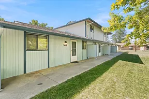 3609 Butternut Dr, Loveland, CO 80538 - Photo 4