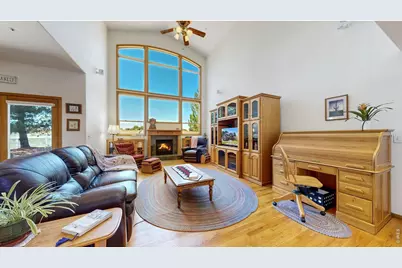 11727 Crystal View Ln, Longmont, CO 80504 - Photo 6