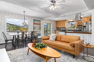 1352 Alpenglow Ln, Estes Park, CO 80517 - Photo 6