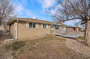 1127 25th Ave, Greeley, CO 80634 - Photo 2