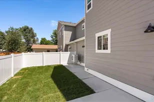 1333 E 4th St, Loveland, CO 80537 - Photo 30