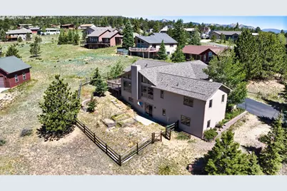 1991 Baldpate Ct, Estes Park, CO 80517 - Photo 4