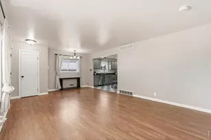 7270 Avrum Dr, Denver, CO 80221 - Photo 6