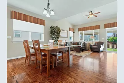 5843 Calgary St, Timnath, CO 80547 - Photo 8