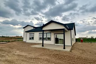 305 Plains Pkwy, Hudson, CO 80642 - Photo 2