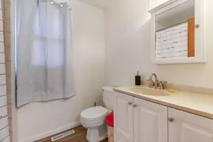 1306 Parker Dr, Longmont, CO 80501 - Photo 34