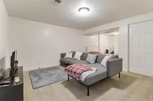 1306 Parker Dr, Longmont, CO 80501 - Photo 38
