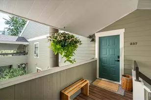 8022 Countryside Park, Niwot, CO 80503 - Photo 2
