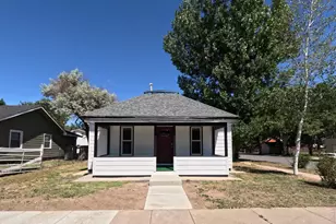 303 Curtis St, Brush, CO 80723 - Photo 1