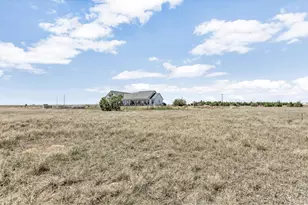 2543 Co Rd O, Wiggins, CO 80654 - Photo 38