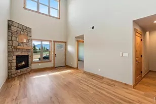 1705 Continental Peaks Cir, Estes Park, CO 80517 - Photo 4