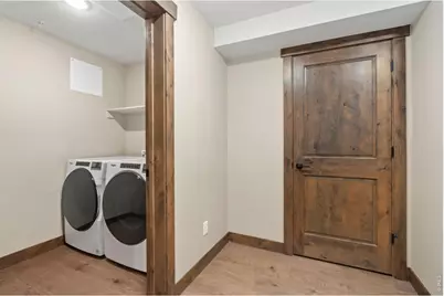 1724 Continental Peaks Cir, Estes Park, CO 80517 - Photo 20