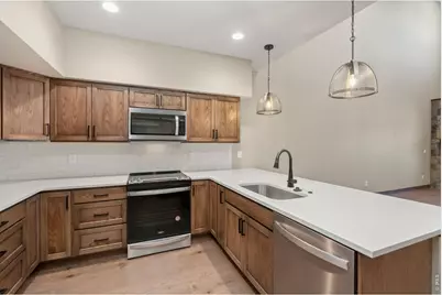 1724 Continental Peaks Cir, Estes Park, CO 80517 - Photo 4