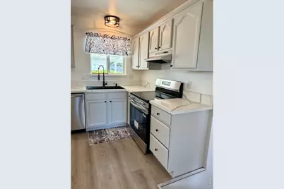 4422 W 9th St, Greeley, CO 80634 - Photo 10