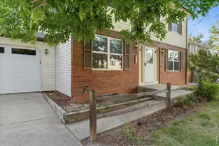 2060 Bennington Cir, Fort Collins, CO 80526 - Photo 4