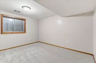 2060 Bennington Cir, Fort Collins, CO 80526 - Photo 30