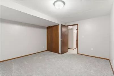 2060 Bennington Cir, Fort Collins, CO 80526 - Photo 32