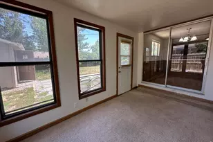 820 W 30th St, Loveland, CO 80538 - Photo 8
