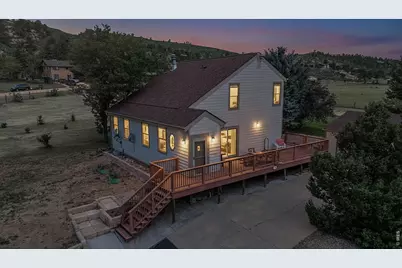 712 Colt Dr, Loveland, CO 80537 - Photo 2