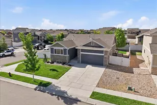 862 Sunlight Peak Dr, Severance, CO 80550 - Photo 38