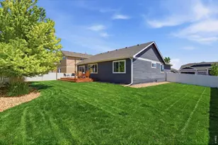 862 Sunlight Peak Dr, Severance, CO 80550 - Photo 42