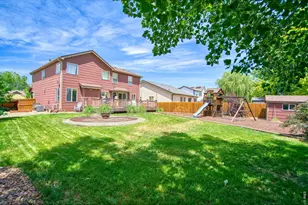 7476 Skyline St, Longmont, CO 80504 - Photo 2