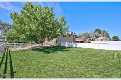 3000 Martingale Dr, Berthoud, CO 80513 - Photo 32