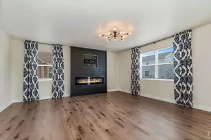 15574 Quince Cir, Thornton, CO 80602 - Photo 10