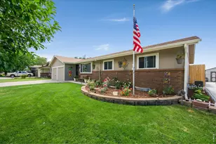 204 River Rd, Platteville, CO 80651 - Photo 2