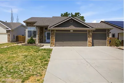 1817 Chesapeake Cir, Johnstown, CO 80534 - Photo 2